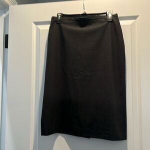 EUC - Barneys NY dark gray wool skirt. Size 10 US 44 EU.